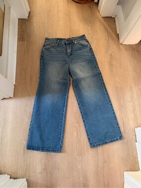 Amazon Wide-Leg Flared Jeans - Medium Blue